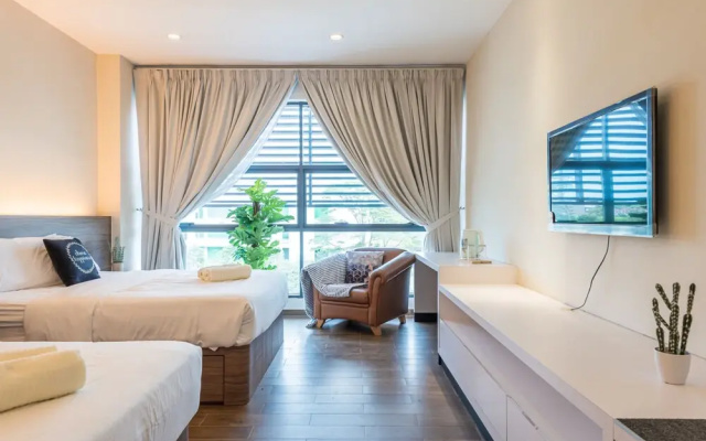 8500SF Rooftop Pool & Gym at Cyberjaya