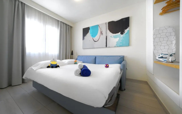 Aqua Suites