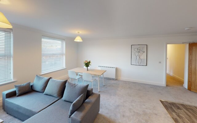 Bridge Apartments by Karah Suites