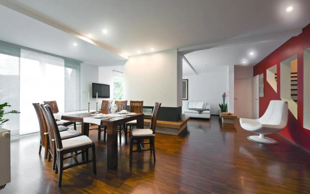 Luxury Apartment Nana