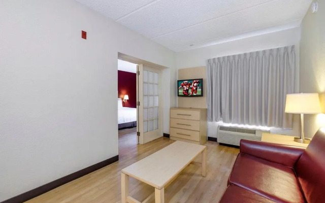 Red Roof Inn PLUS+ Gainesville