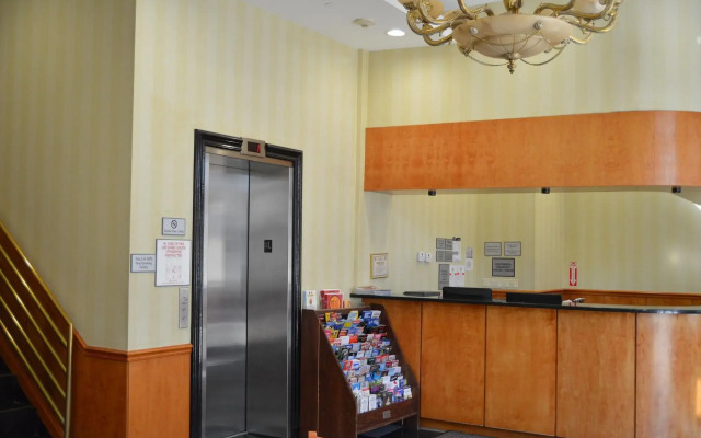 Royal Stay Hotel