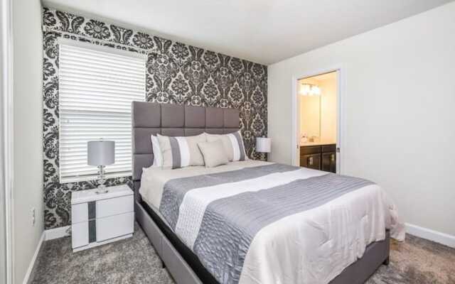 Extremely Private 6-bed House in Four Corners