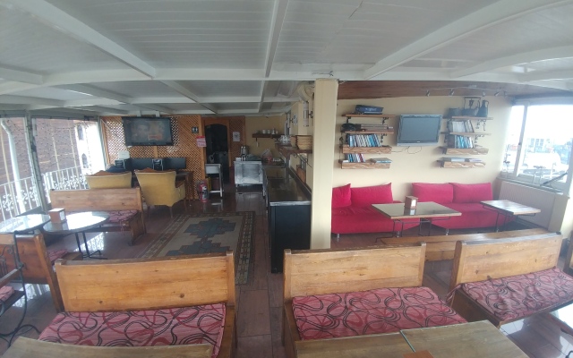 Antique Hostel 