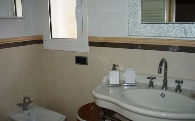107525 - House in Cala Canyelles