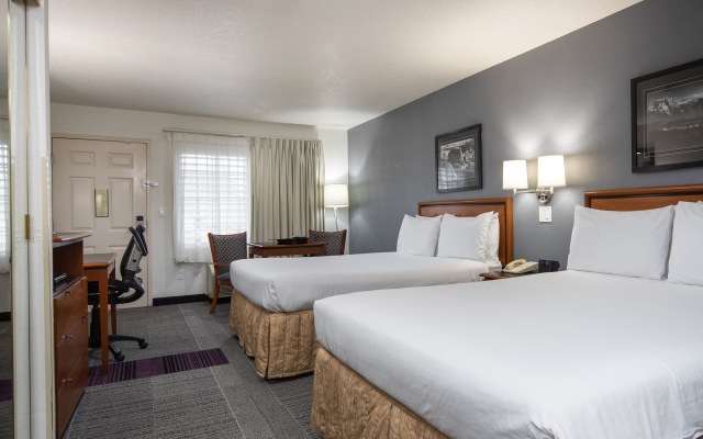 Atherton Park Inn & Suites