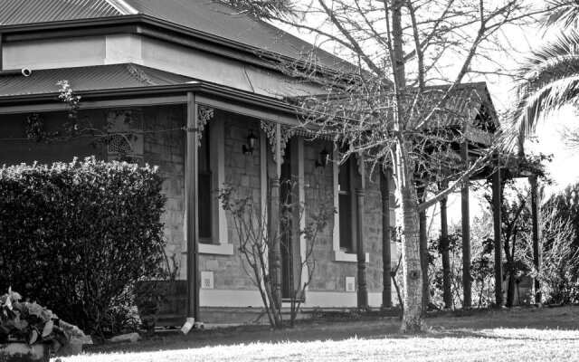 Pirathon Country Estate