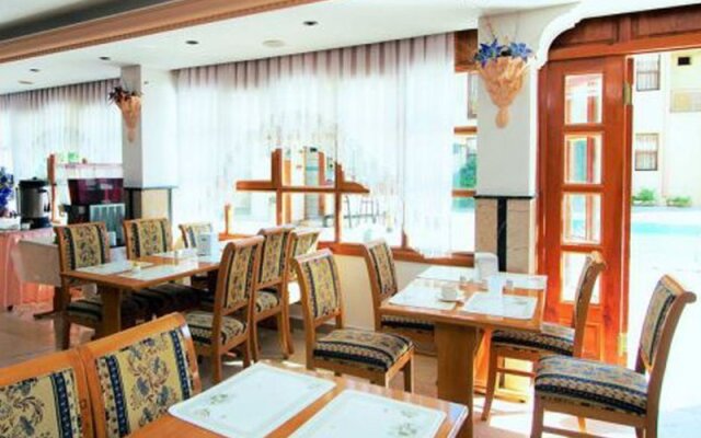 Elamir Grand Lukullus Hotel