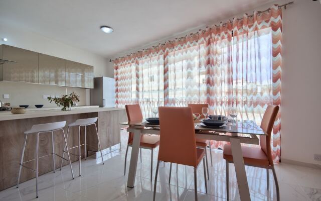 First Class Apartments Calleja by G&G