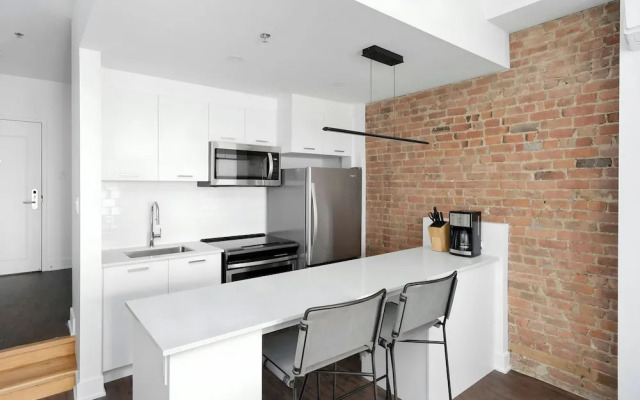 Sonder by Marriott Bonvoy Gare Saint Denis Apartments Downtown