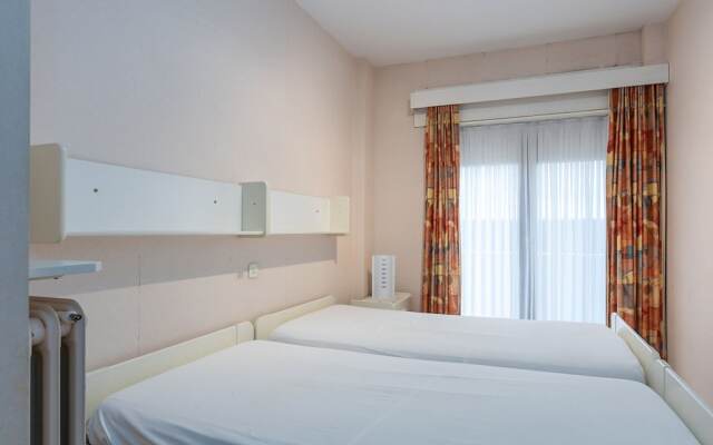 Cosy Apartment With Sunny Terrace