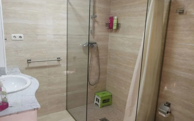 Velez Nazari La Choza