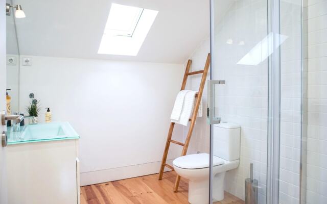 Apartment with One Bedroom in Porto, with Wonderful City View, Terrace And Wifi