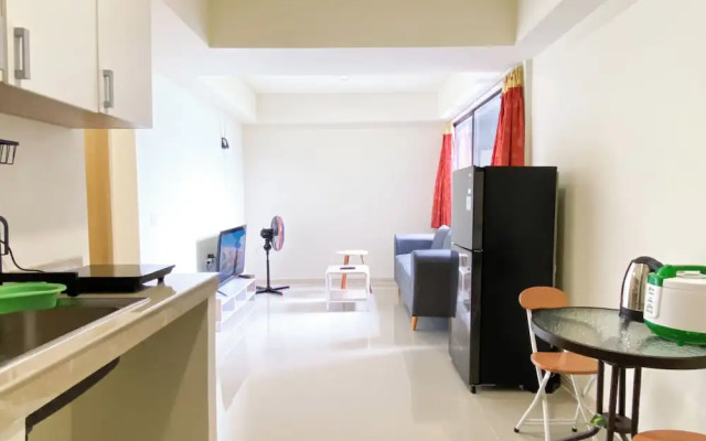 Restful And Simply Look 2Br Meikarta Apartment