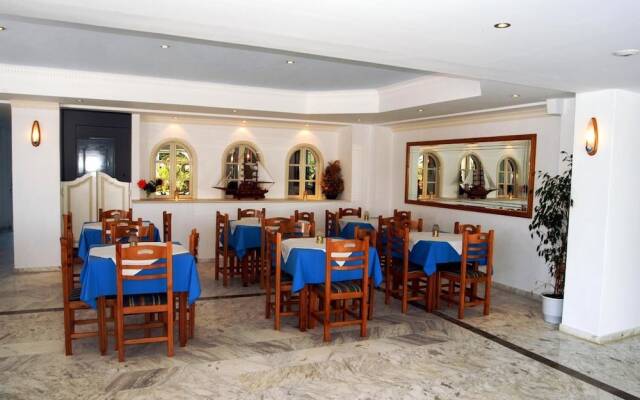 Laganas Holidays Hotel