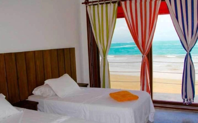 Mi Playa Galapagos Beachfront