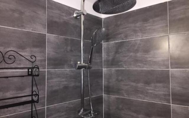 Lyon Mon Amour B&B
