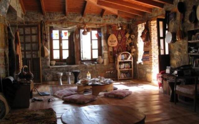 Gokpinar Country Home