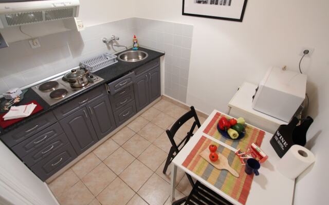 Dfive Apartments - Zichy