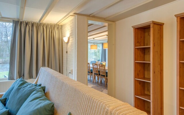 Comfortable Bungalow With Dishwasher, in De Maasduinen Area