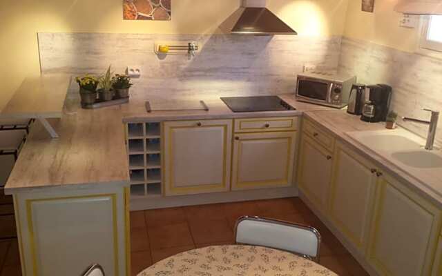 Le Cyprès Bleu chambres d' hôtes