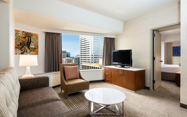 Crowne Plaza Seattle - Downtown, an IHG Hotel