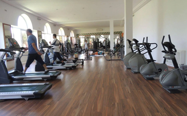 Suites hotel les charmilles & spa