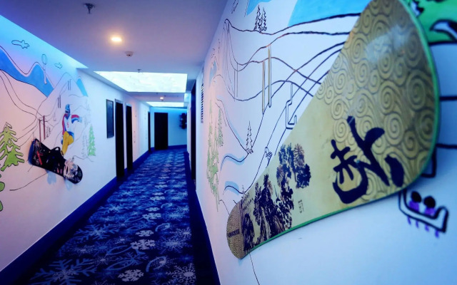 Nostalgia Hotel Zhangjiakou Victoria Sq