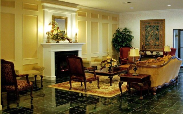 Ashmore Inn and Suites