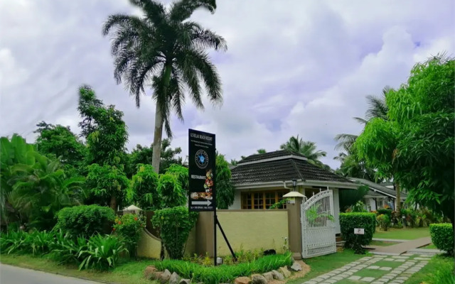 Le Relax Beach Resort - Praslin