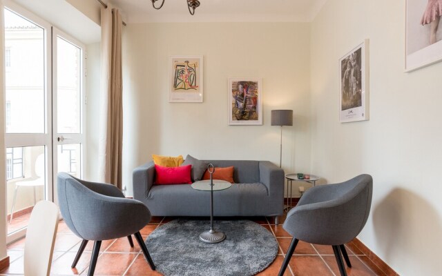 LU&CIA Apartamento Cervantes
