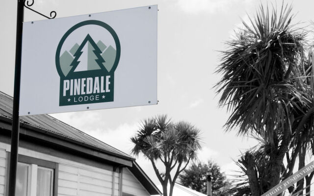 Pinedale Lodge & Apartment