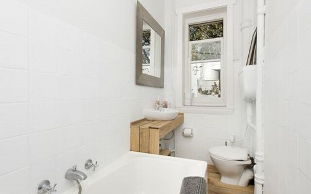 Bondi Beach Gorgeous Apartment H323