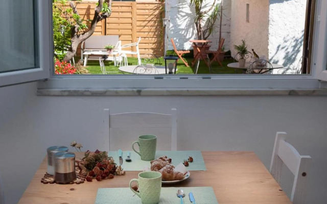 Quiethome Apartments