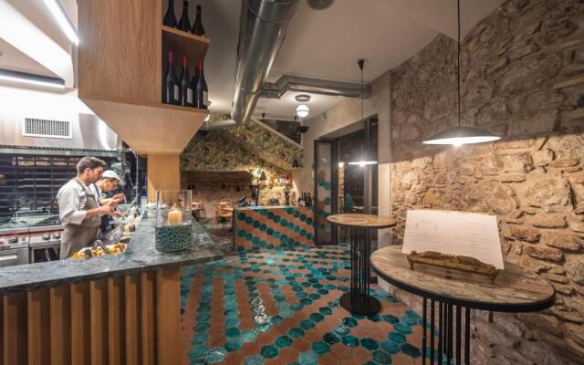Medousa Bistrot & Suites