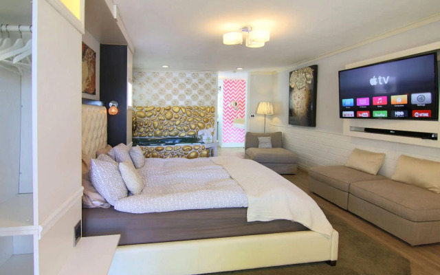 Big Bear Spa Suites
