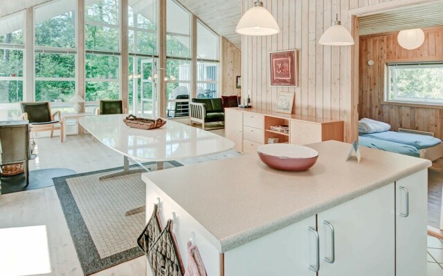 Spacious Holiday Home With Sauna in Aakirkeby