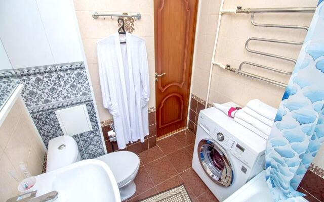 4 Сезона в микрорайоне Восточный 6/3А