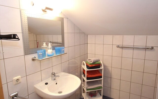 Cozy Apartment in Saalbach-Hinterglemm near Ski Area