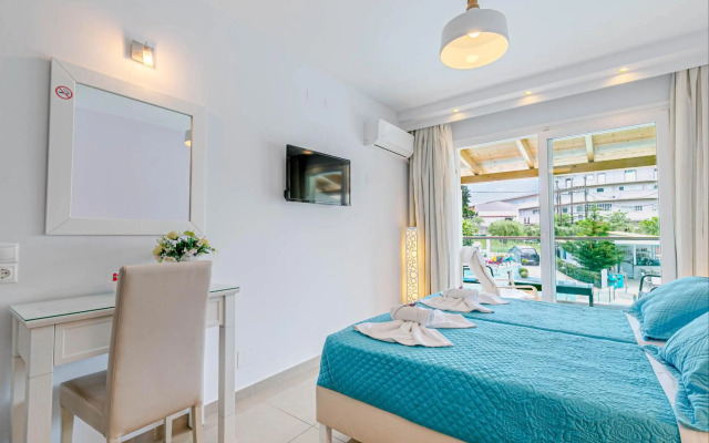 Palapart Gikas Suites And Studios