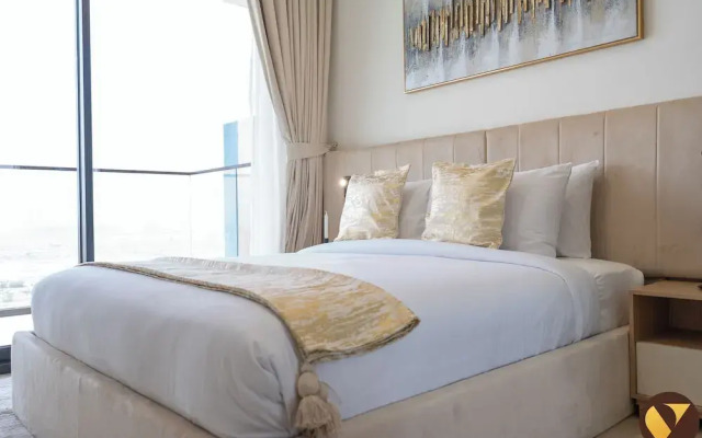 Binghatti 7min Sky Dubai 3 min Cirle Mal