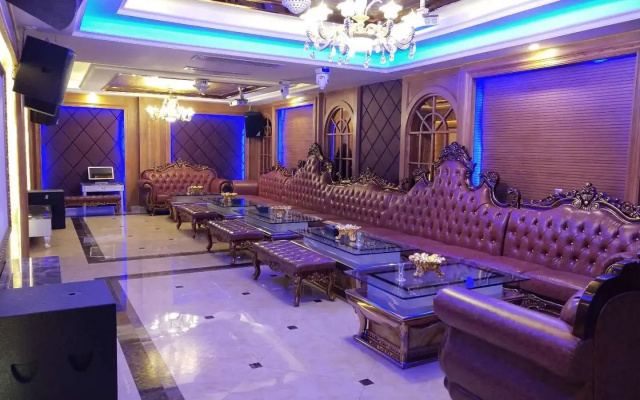 Venus Royal Hotel (Guilin Airport)