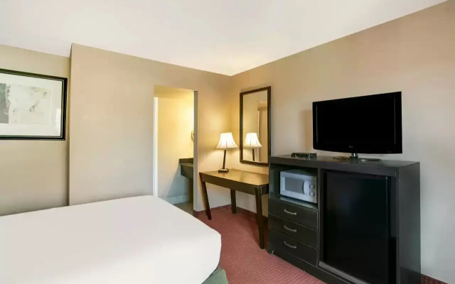 Dutchland Motel