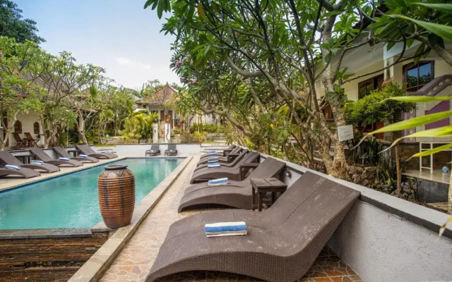 The Tanis Villas & Lembongan Express Bali
