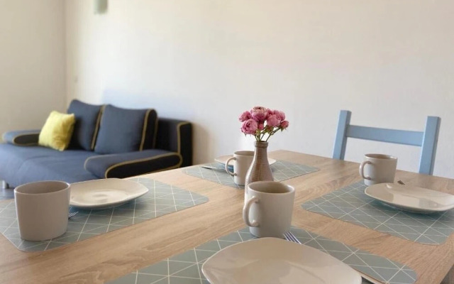 Žare - With Garden - A2