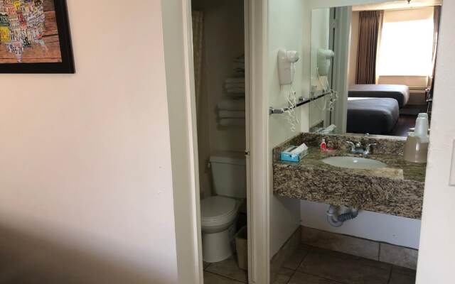 Econo Lodge