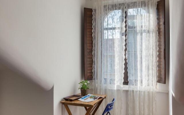 Mansarda Genovesi nel Quartiere di Crocetta by Wonderful Italy