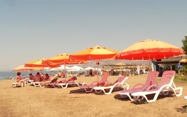 Pansion Akrogiali
