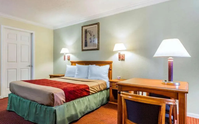 Econo Lodge