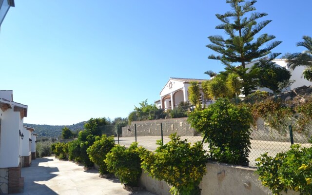 House in Huetor, Rural Tourism, Beach & Pool